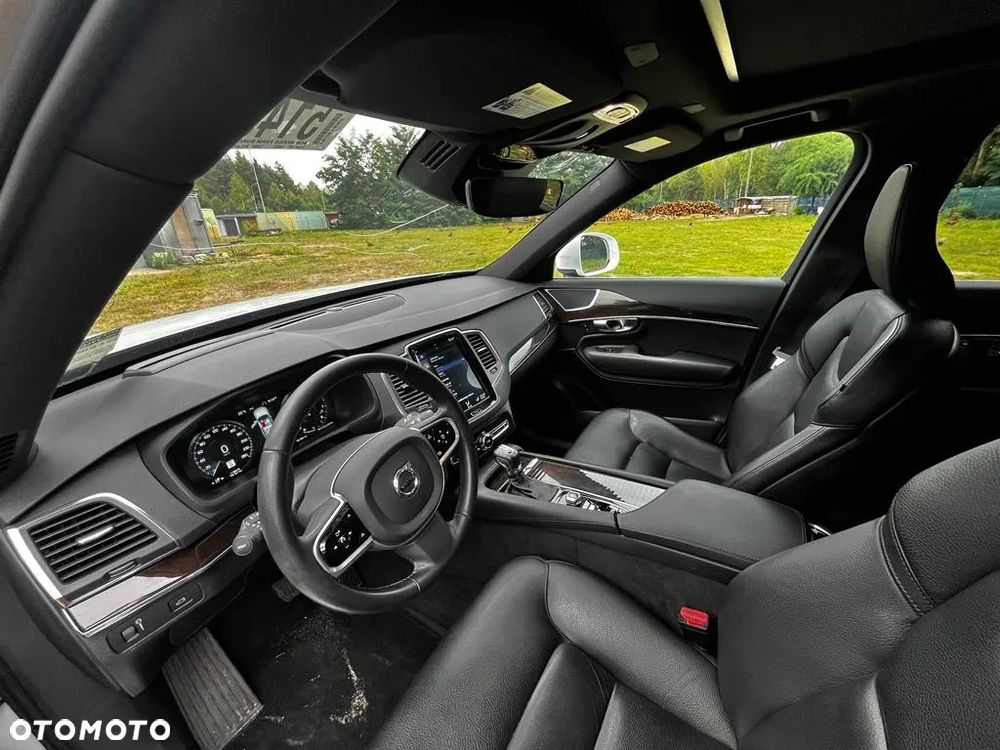 Volvo XC 90 - 4