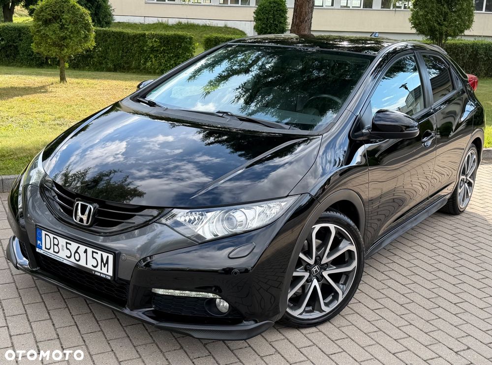 Honda Civic 1.8 Executive NAVI - 2