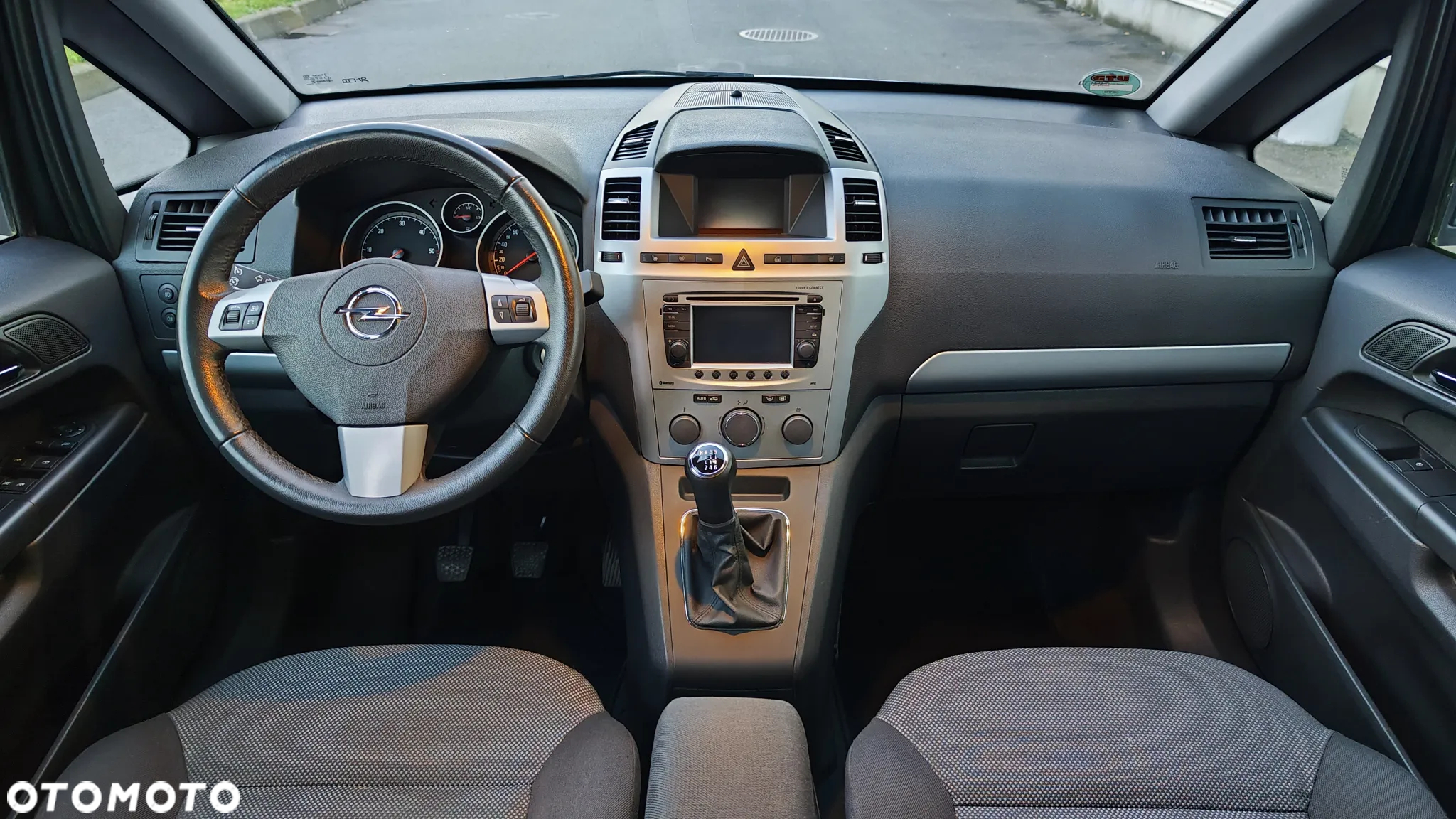 Opel Zafira - 21