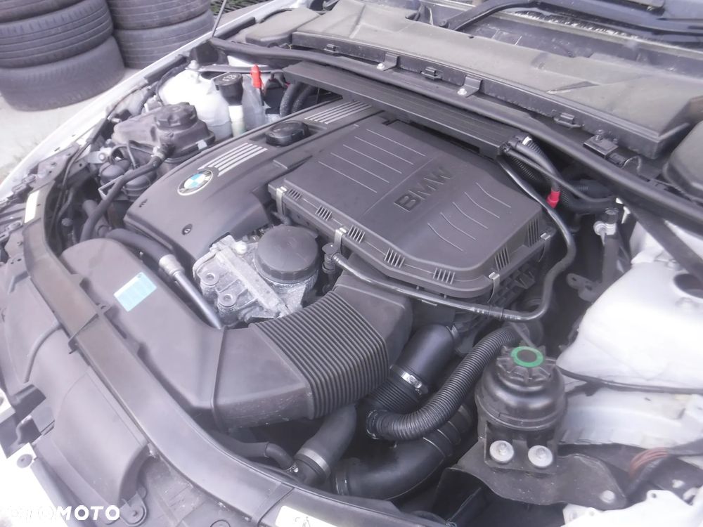 Bmw E93 E92 E90 E60 E61 E87 silnik N54B30A 3.0 335i 306 - 3