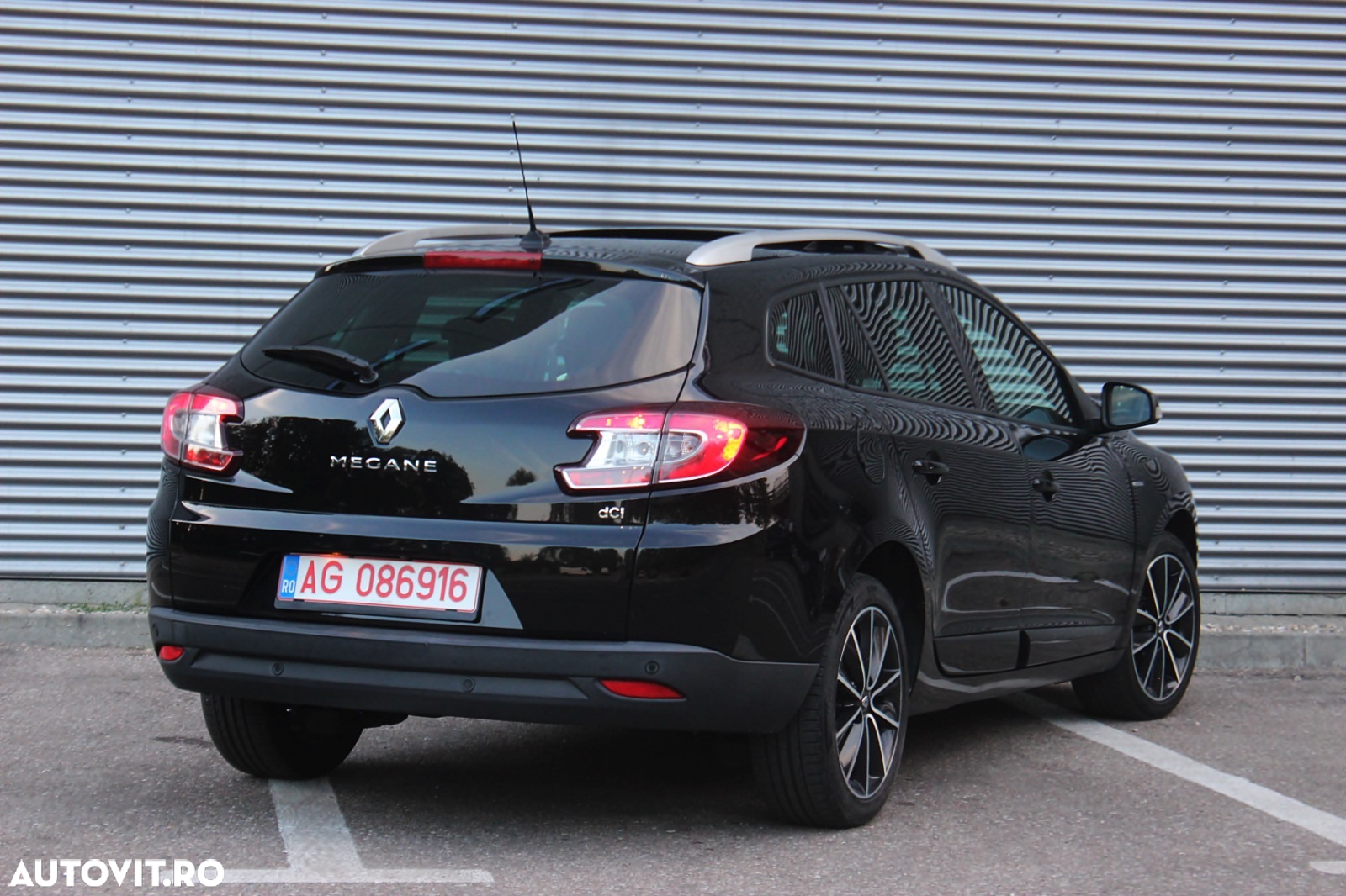 Renault Megane ENERGY dCi 110 Start & Stop Bose Edition - 12