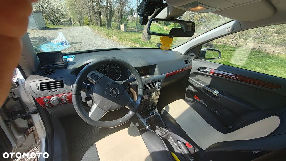 Opel Astra - 11