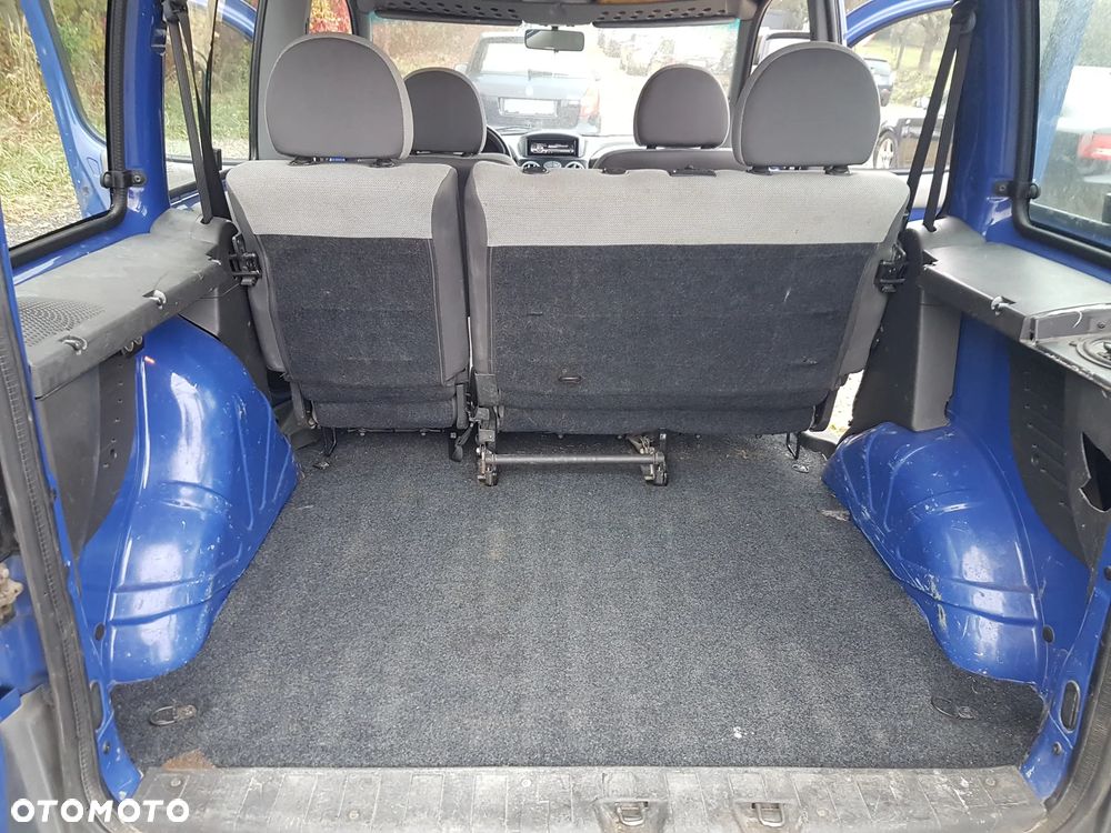 Fiat Doblo - 16