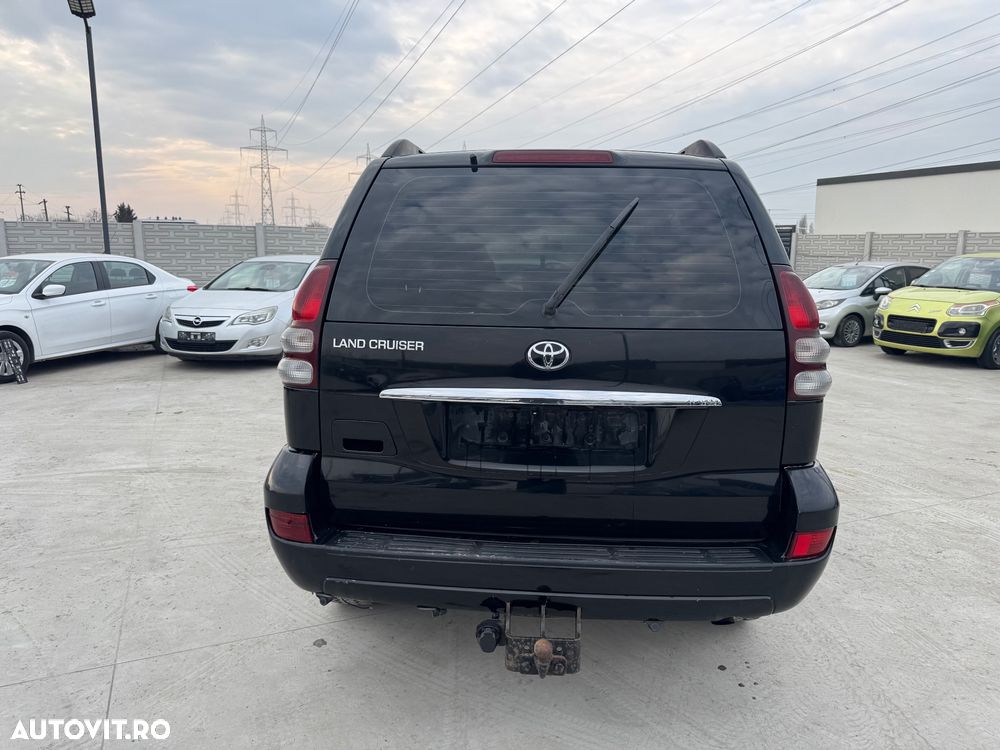 Toyota Land Cruiser - 5