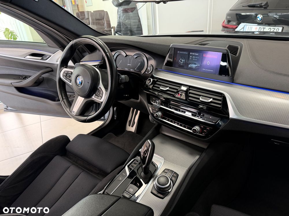 BMW Seria 5 - 35