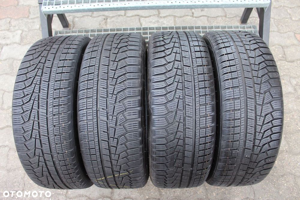 4x 205/55R17 HANKOOK WINTER ICEPT EVO 2 AO 95V
