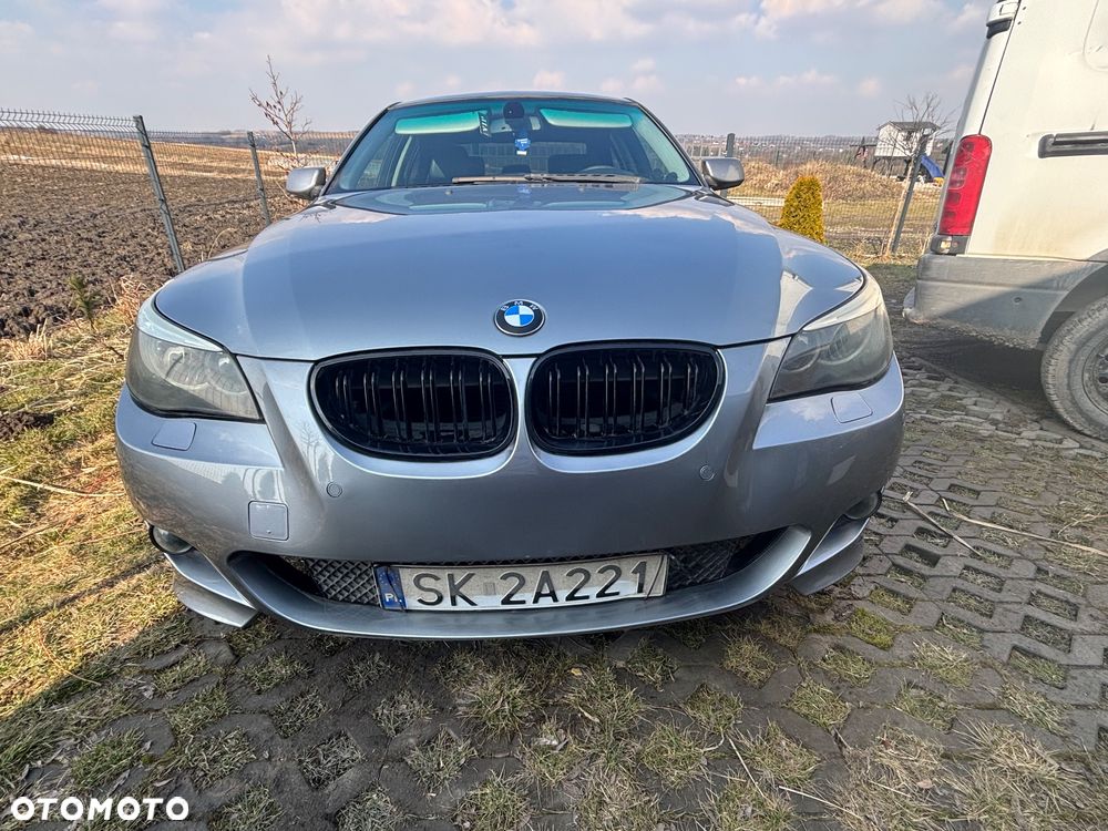 BMW Seria 5 520i - 8
