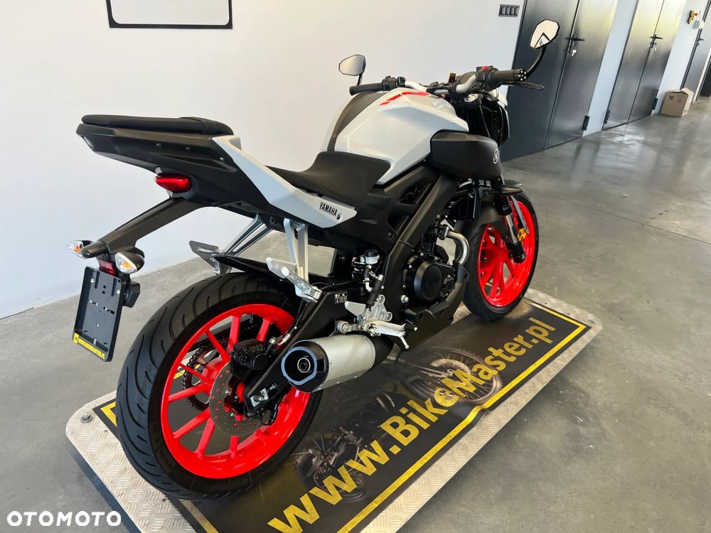 Yamaha MT - 26