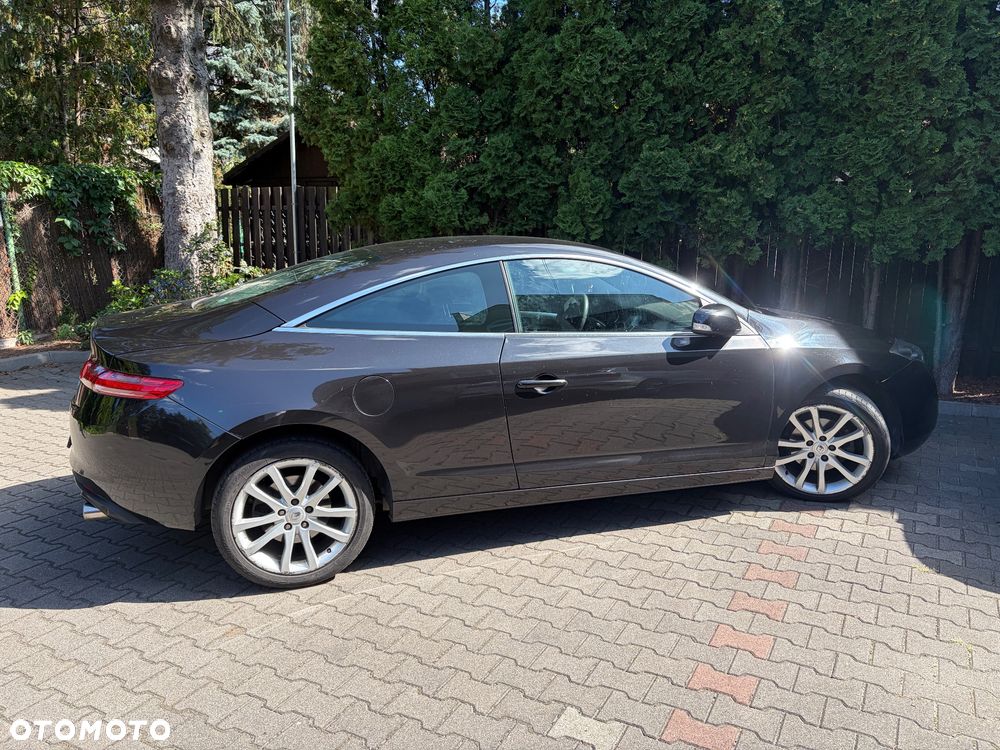 Renault Laguna dCi 150 FAP Night and Day - 1