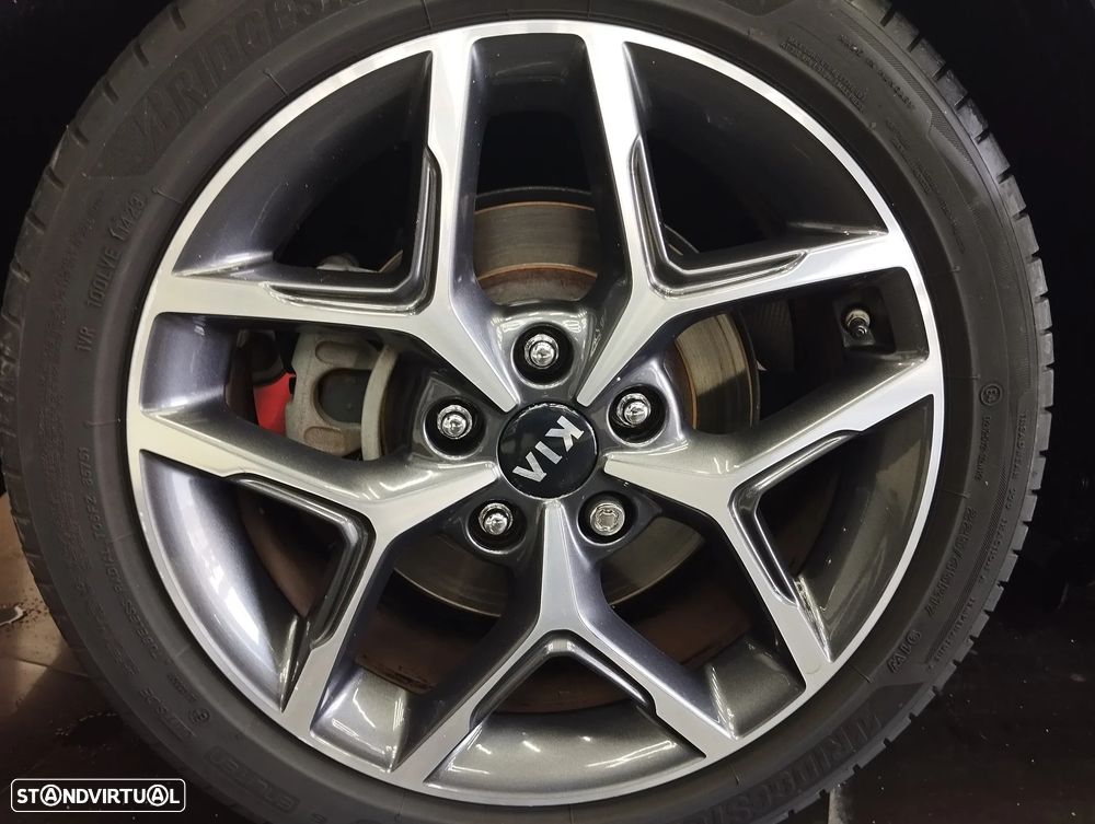 Kia Ceed 1.4 T-GDi GT Line 7DCT - 9