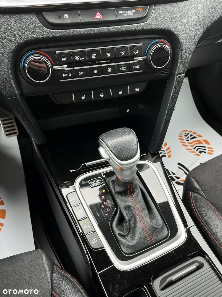 Kia ProCeed 1.6 T-GDI DCT7 OPF GT - 22