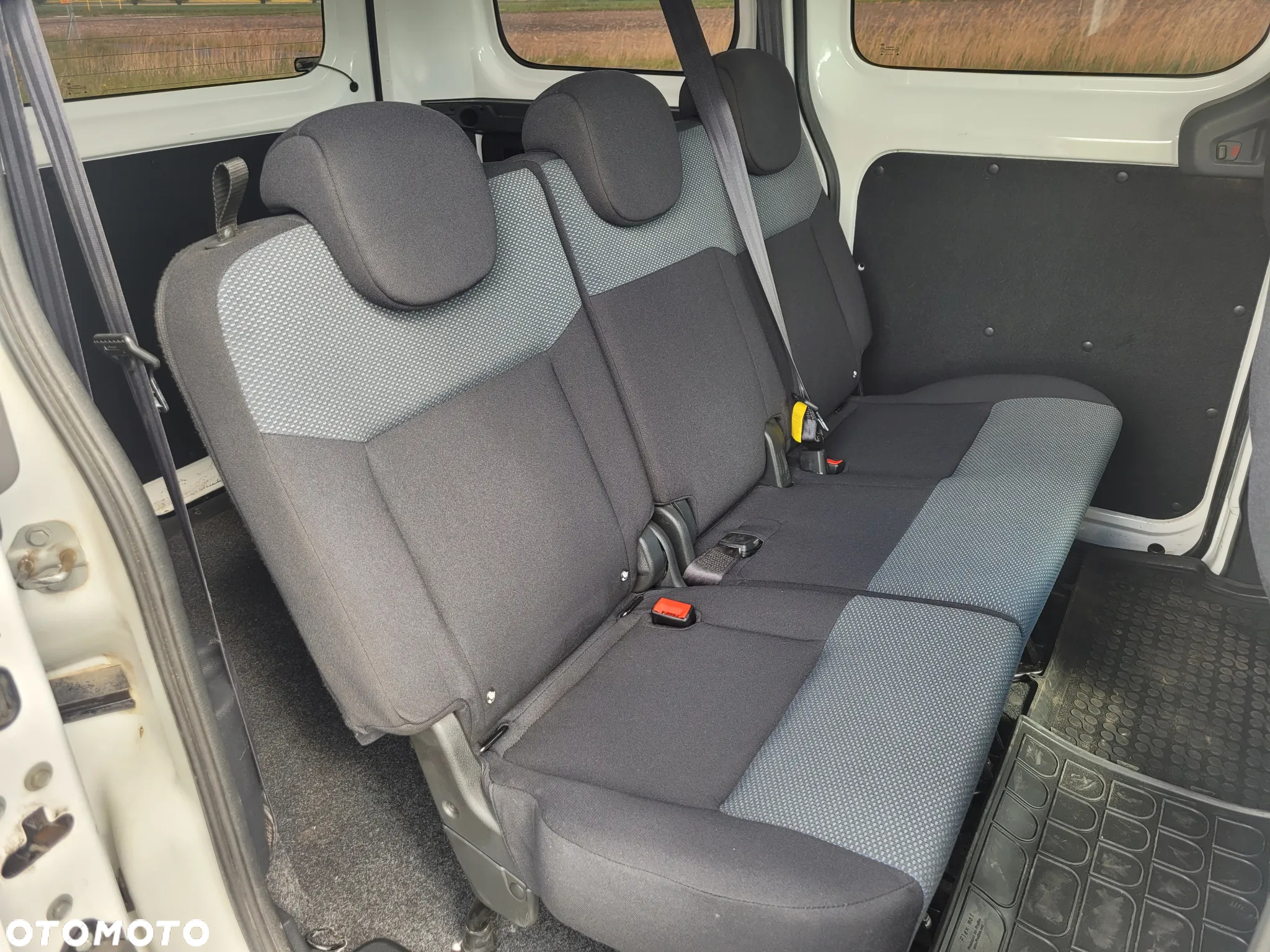 Nissan NV200 e-NV200 Evalia - 11