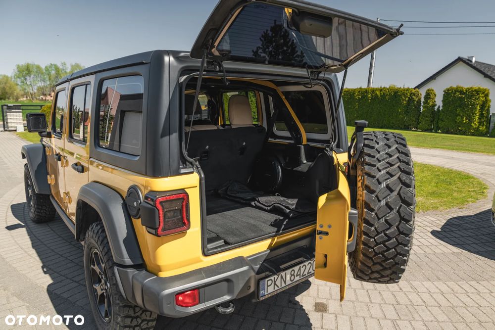Jeep Wrangler - 10