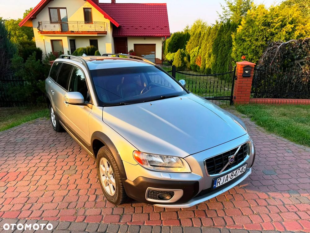 Volvo XC 70 - 4