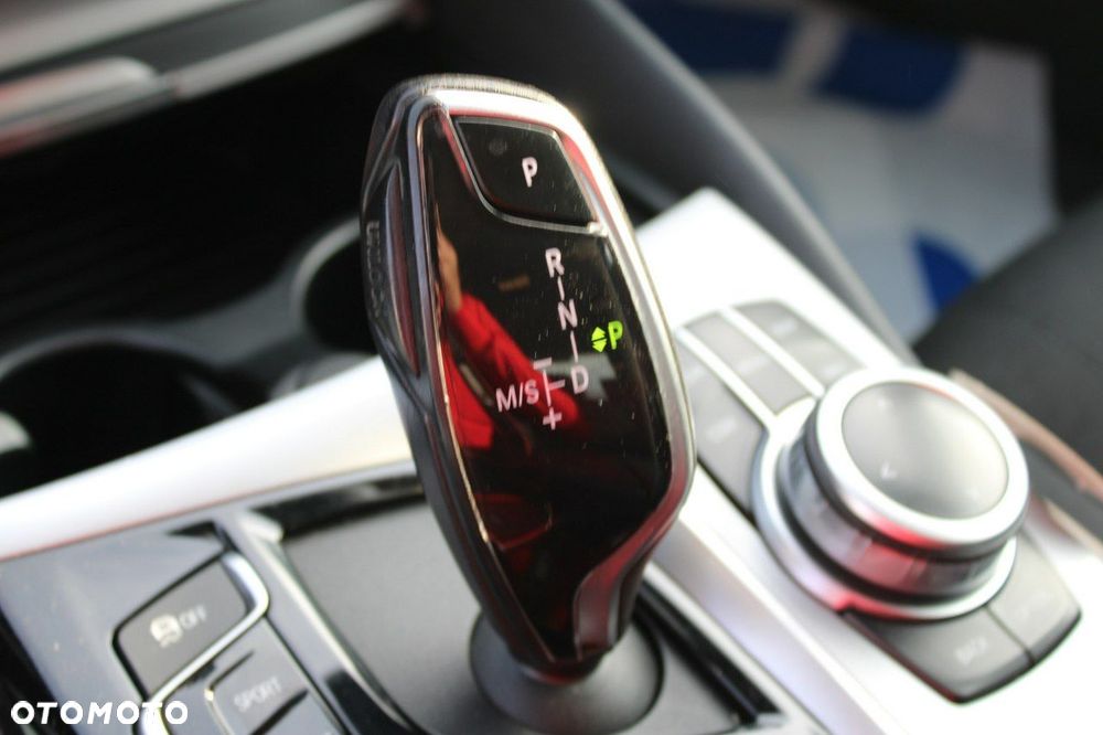 BMW Seria 5 - 28