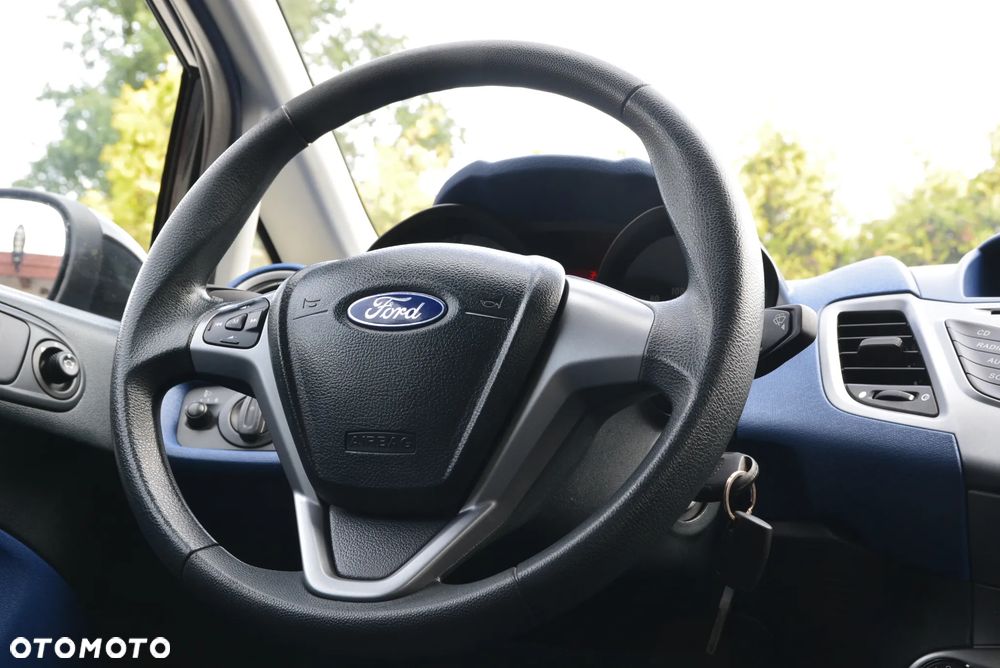 Ford Fiesta 1.25 Titanium - 29