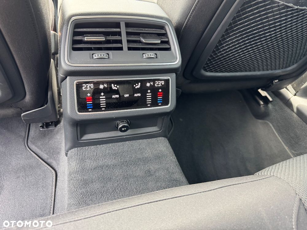 Audi A6 Avant 45 TDI quattro S tronic design - 23
