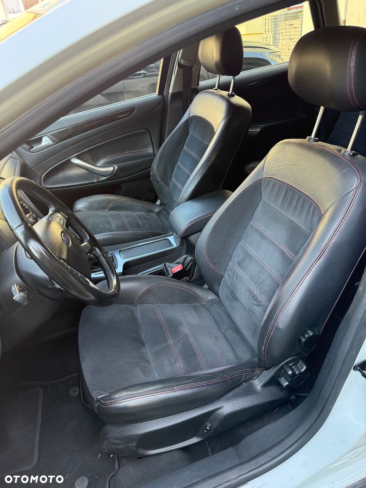 Ford Mondeo 2.0 TDCI Titanium - 11