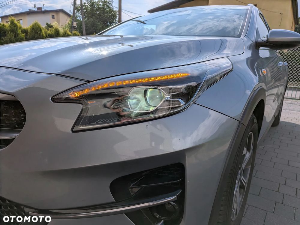 Kia XCeed 1.0 T-GDI M - 3
