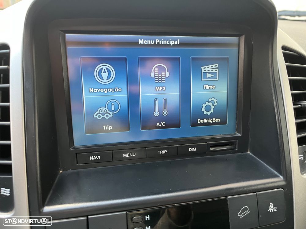 Chevrolet Captiva 2.0 VCDi Seven Extreme 7L - 21