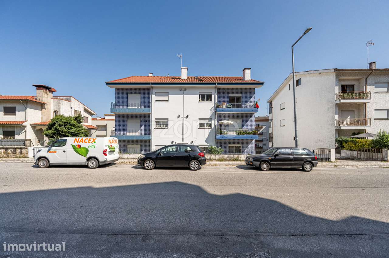 Andar moradia T3 com logradouro e garagem, em Real, Braga. - Grande imagem: 2/20