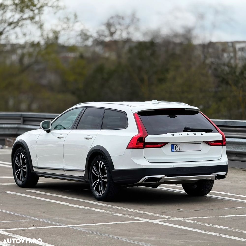 Volvo V90 D4 AWD Geartronic Inscription - 8