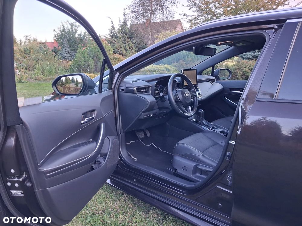 Toyota Corolla 1.8 Hybrid Style - 12