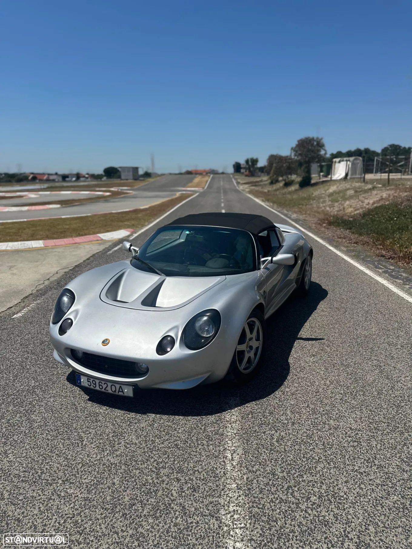 Lotus Elise - 1