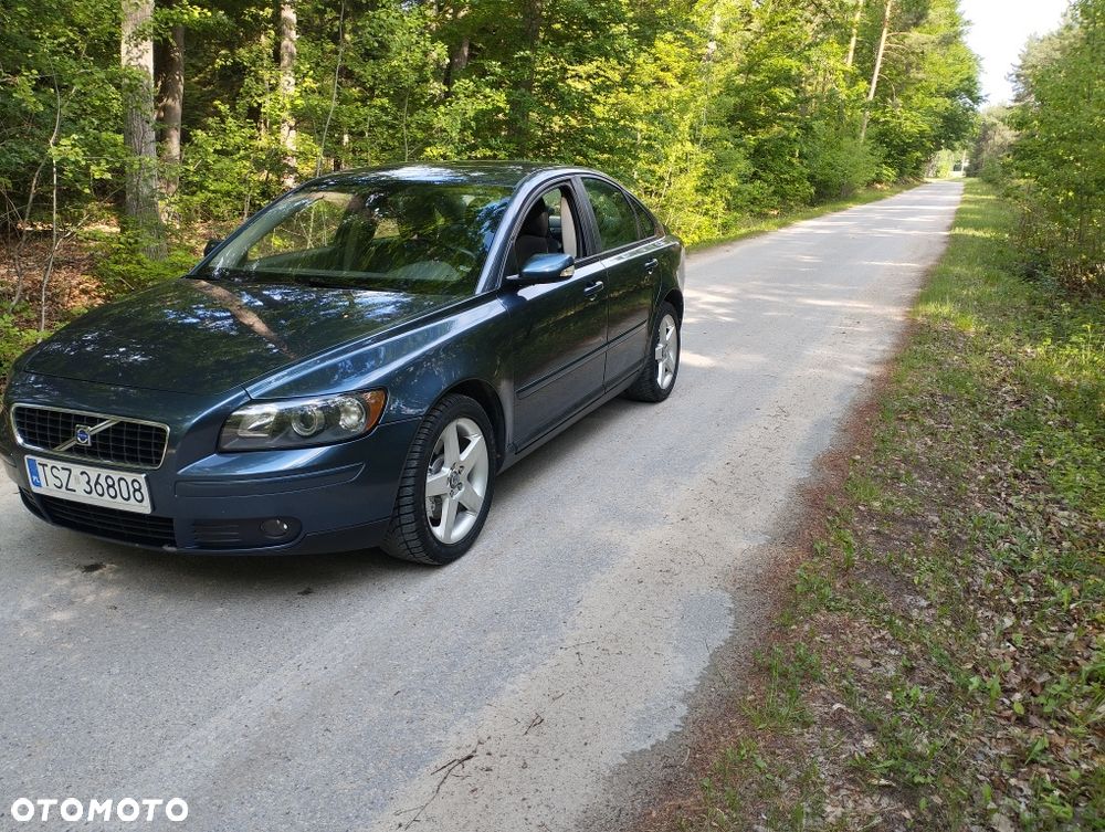 Volvo S40 - 1