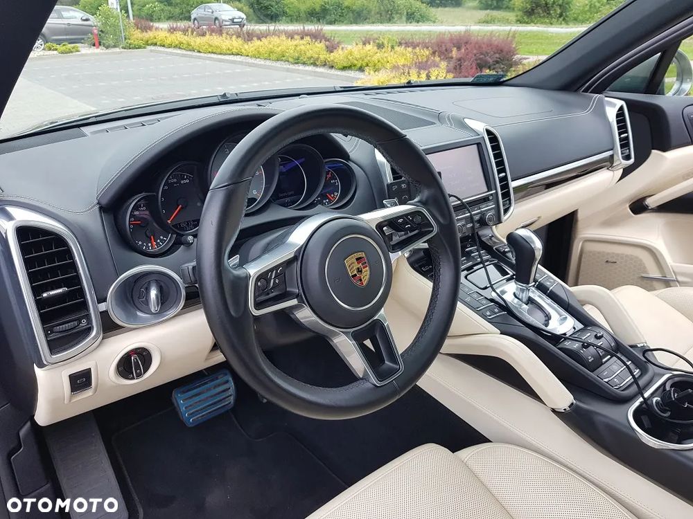 Porsche Cayenne S Diesel - 22