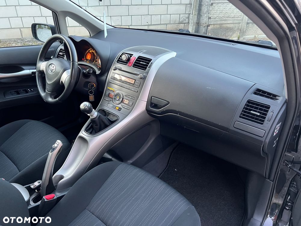 Toyota Auris - 6