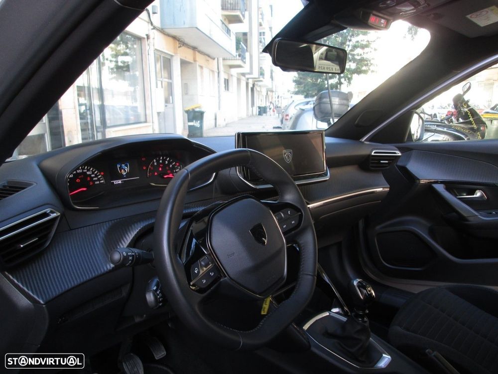 Peugeot 2008 1.2 PureTech Active - 15
