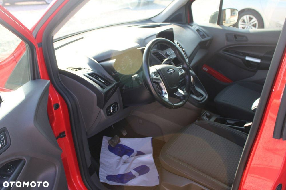 Ford Transit Connect - 16