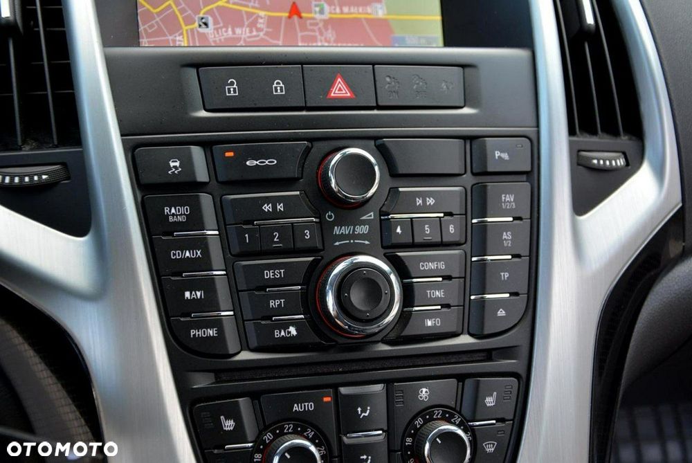 Opel Astra GTC 1.4 Turbo Innovation - 28