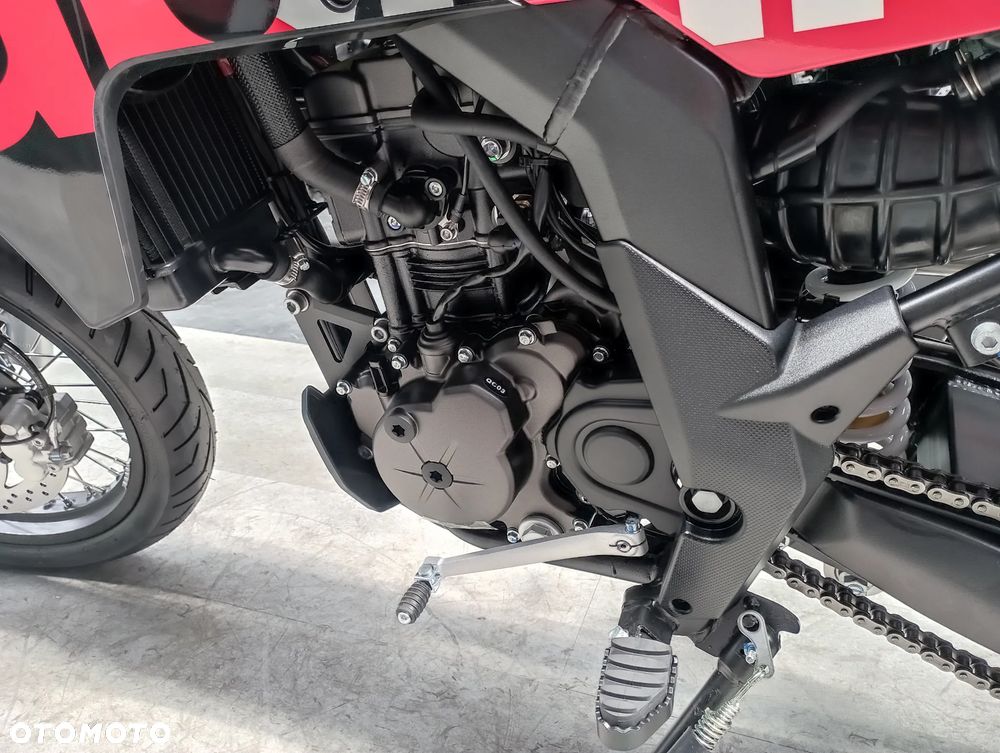 Aprilia SX - 17