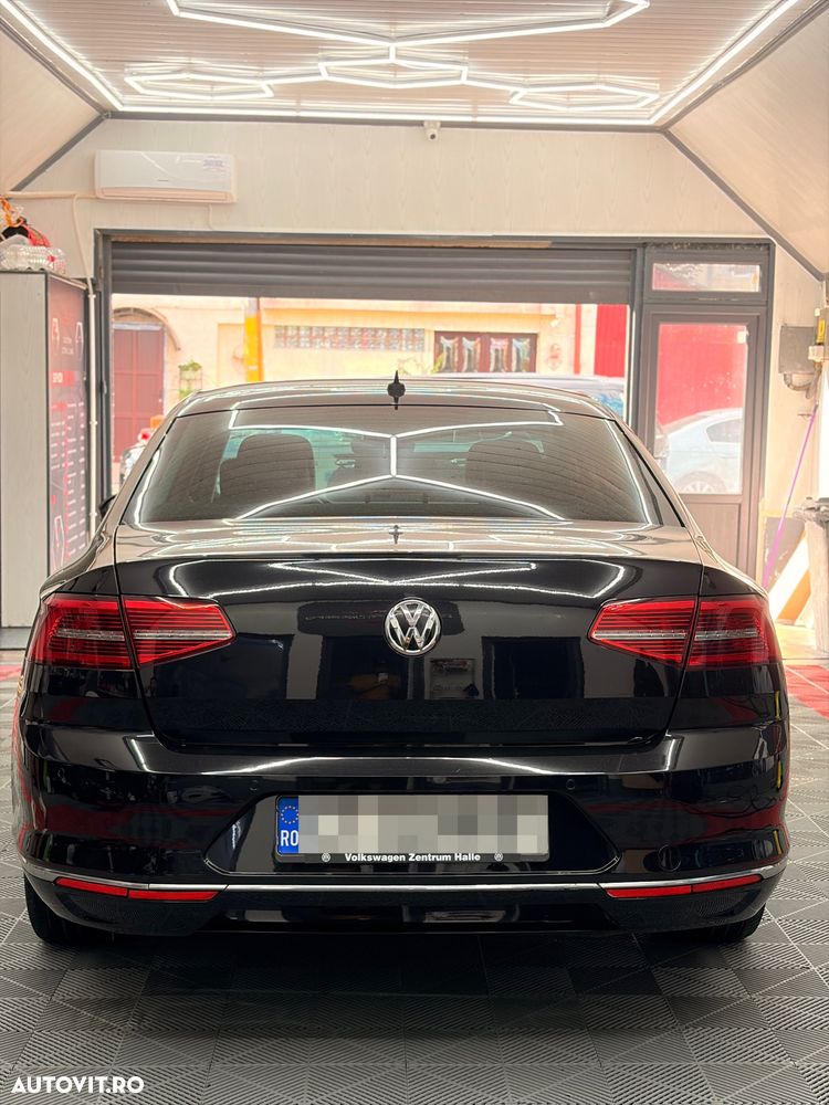 Volkswagen Passat 2.0 TDI DSG Highline - 6