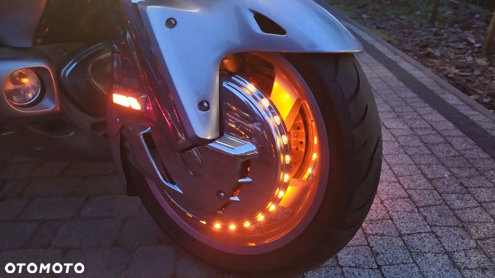 Honda GL - 37