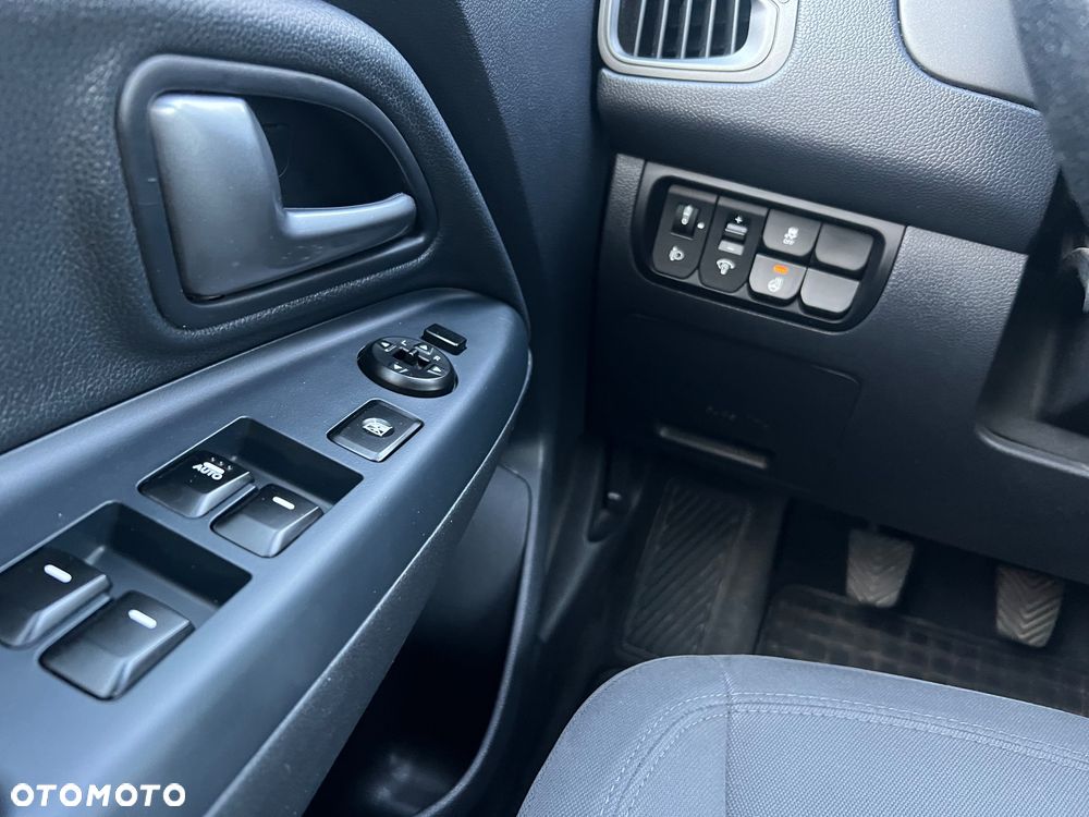 Kia Rio 1.4 XL - 11