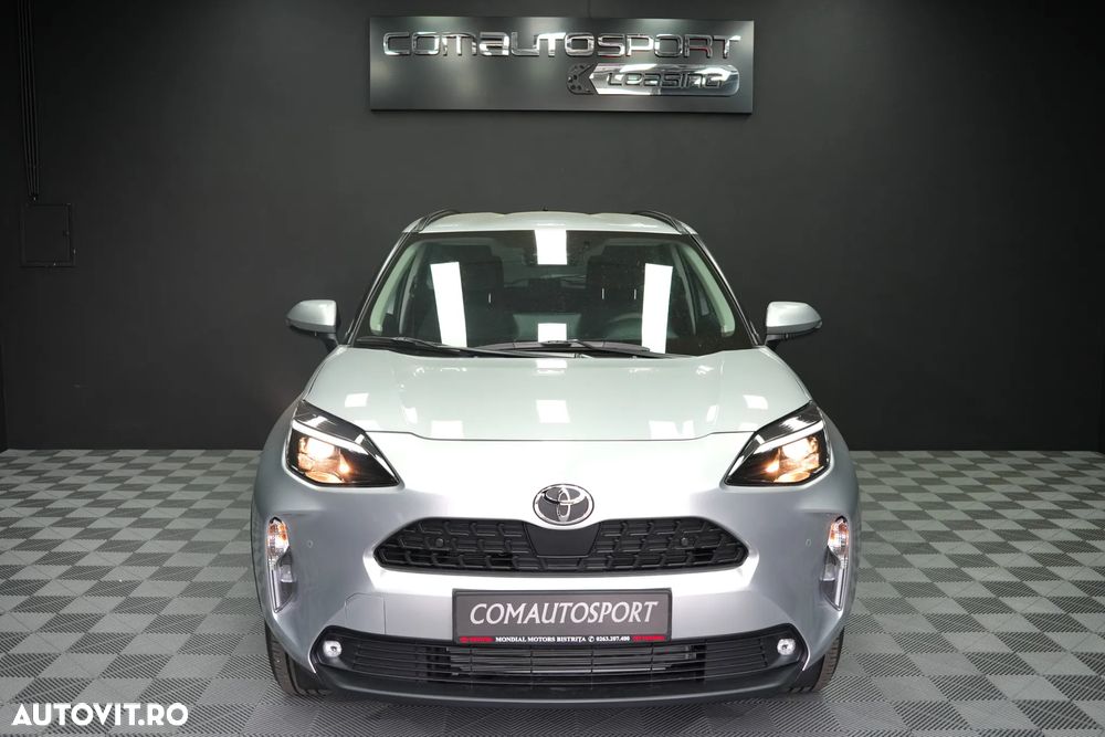 Toyota Yaris Cross - 2