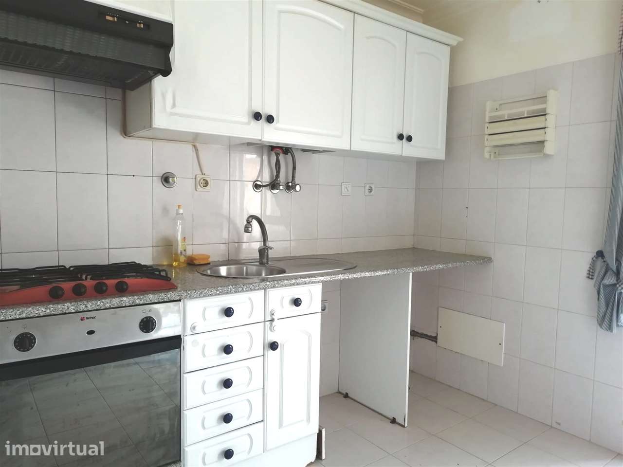 Apartamento T2 Venda em Camarate, Unhos e Apelação,Loures - Grande imagem: 2/15
