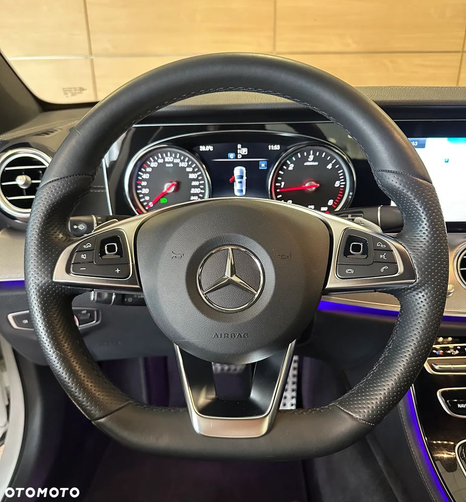 Mercedes-Benz Klasa E 220 d 4-Matic 9G-TRONIC - 10