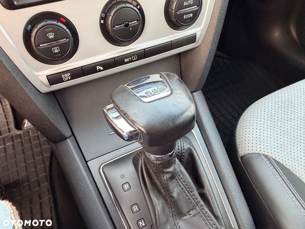 Skoda Octavia 2.0 TDI DPF RS DSG - 21