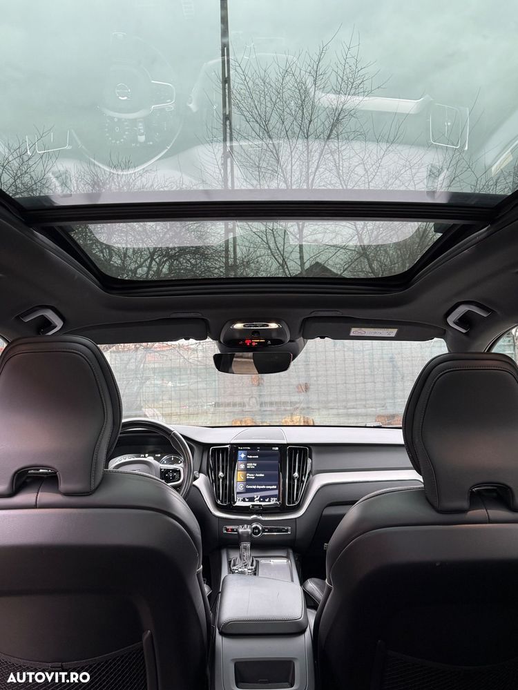 Volvo XC 60 D4 AWD Geartronic RDesign - 10