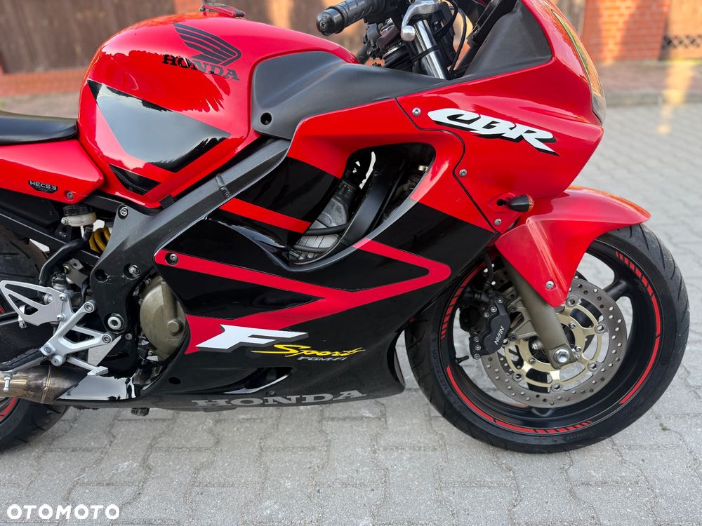 Honda CBR - 6
