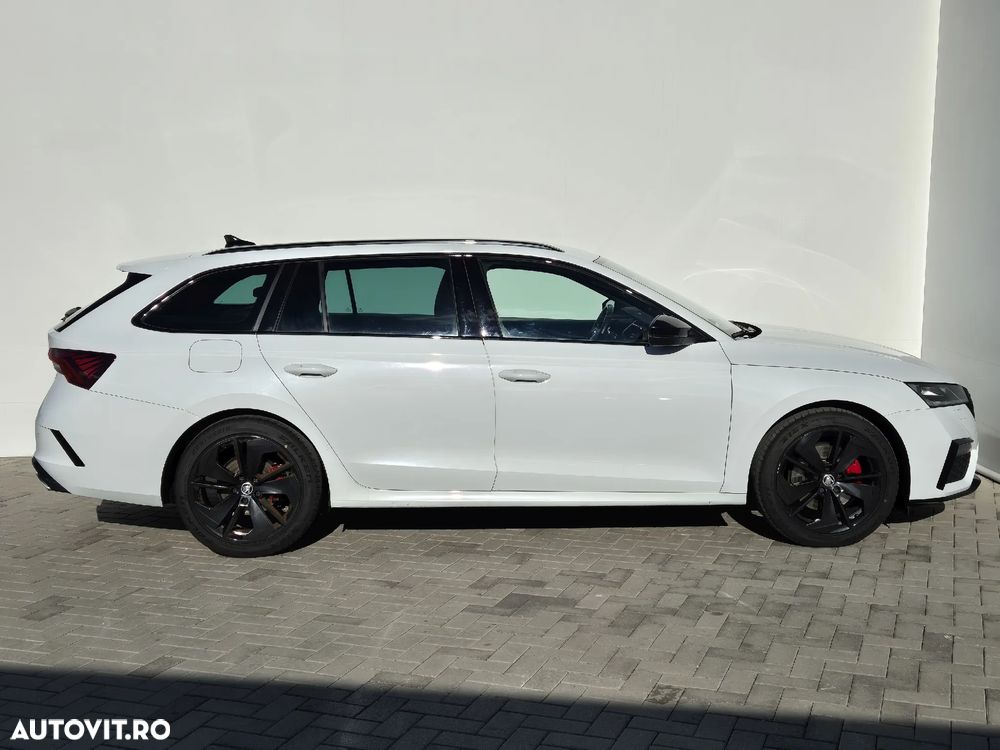 Skoda Octavia Combi 2.0 TDI DSG 4x4 RS - 6