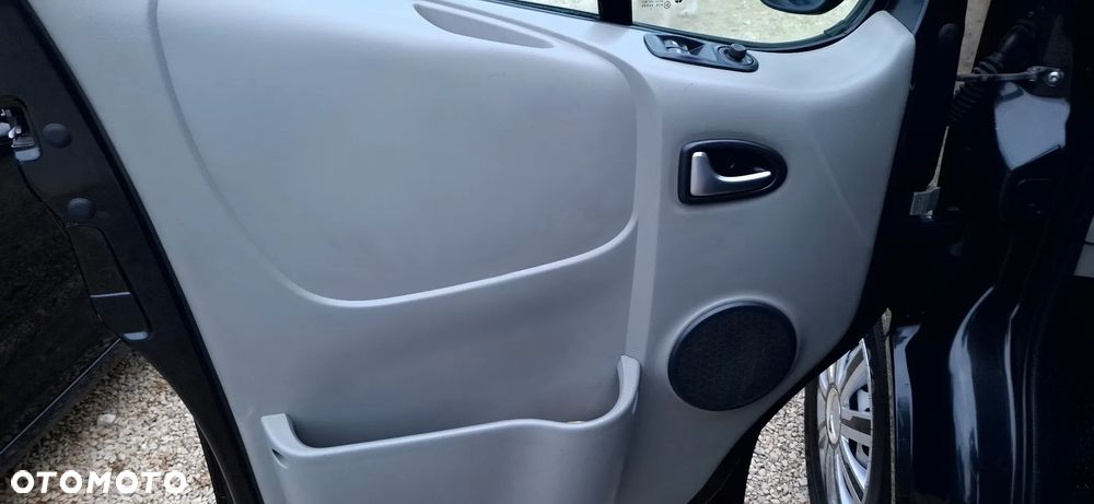 Opel Vivaro L2H1 - 23