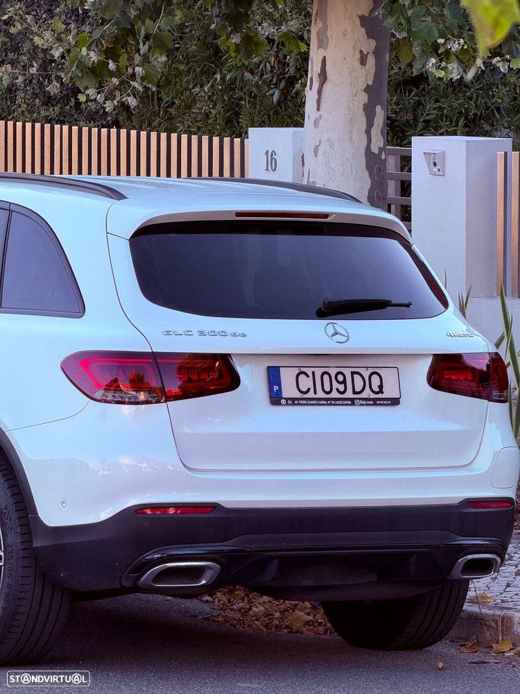 Mercedes-Benz GLC 300 de 4Matic 9G-TRONIC AMG Line - 21