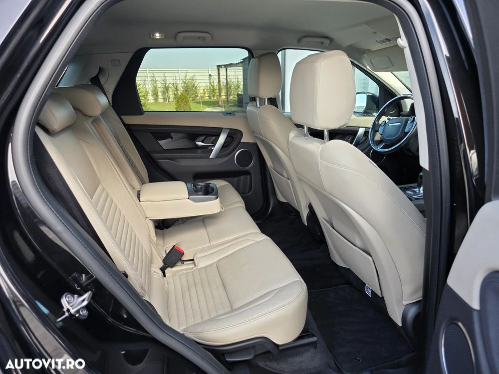 Land Rover Discovery Sport 2.0 P200 MHEV Urban Edition - 11