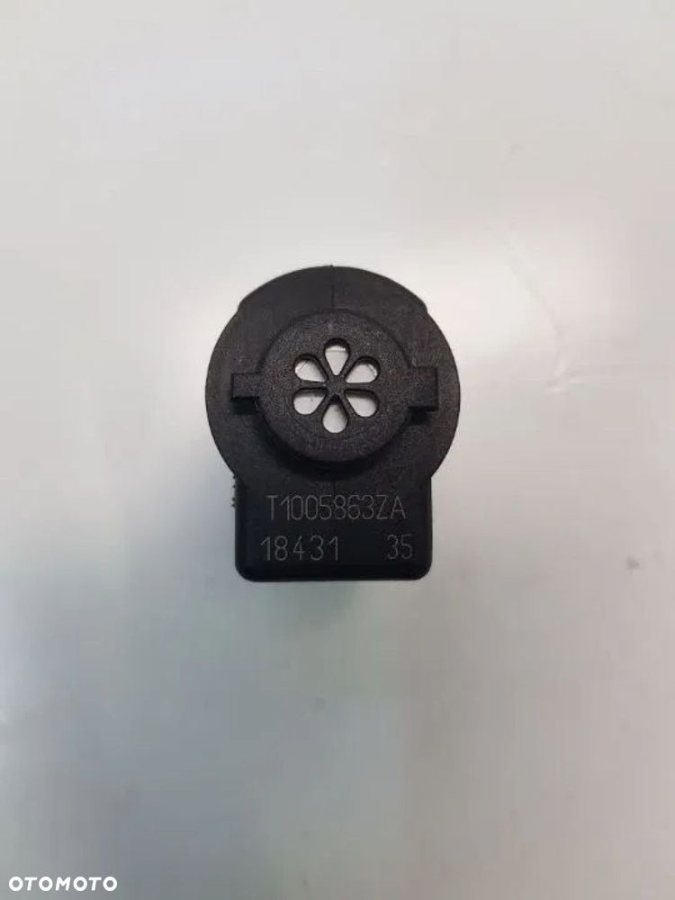 Czujnik jakości powietrza Renault MEGANE IV T1005863ZA - 1