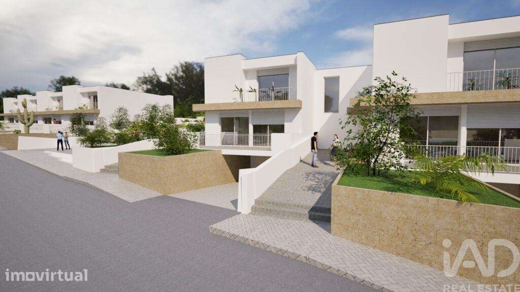 Casa / Villa T3 em Igreja Nova e Cheleiros de 256,00 m2 - Grande imagem: 5/29